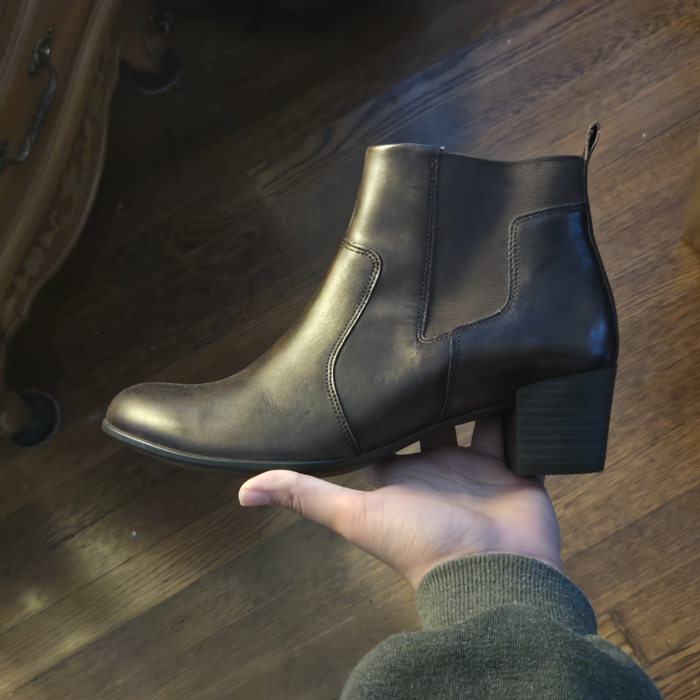 ECCO Women’s Leather Mid-Heel — Style “Shape M 35” (Cocoa-Brown Ankle Boots)